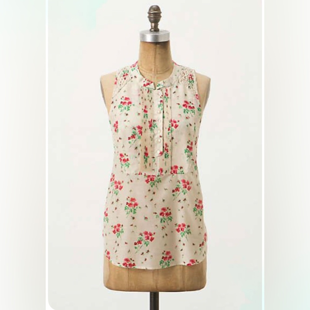 Sleeveless Floral Blouse
